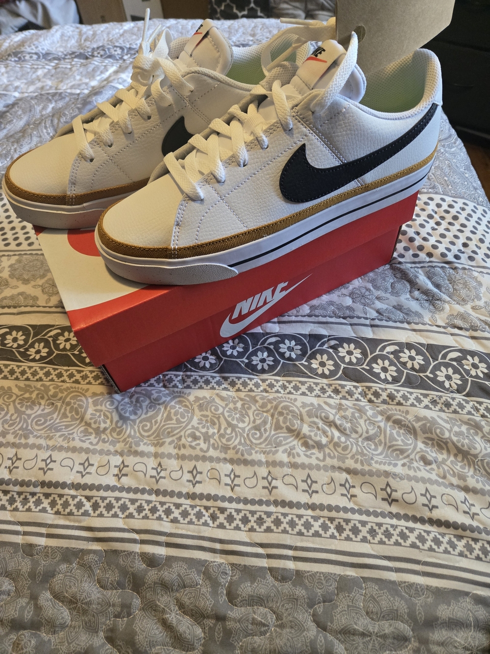 Women's Nike Court Legacy White Black Desert Ochre NWT Size 9